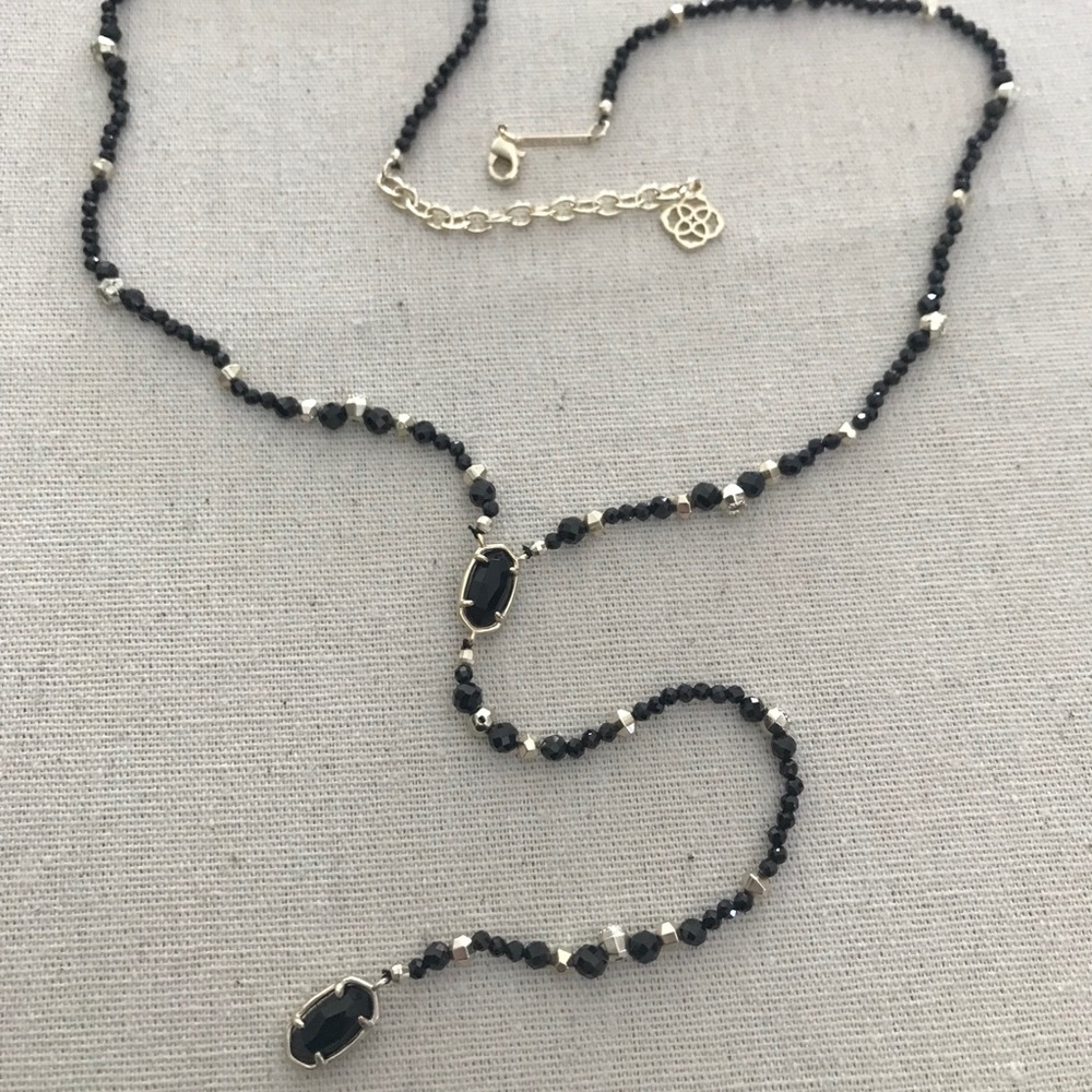 EUC Kendra Scott Bethany gold & black ‘y’ necklace